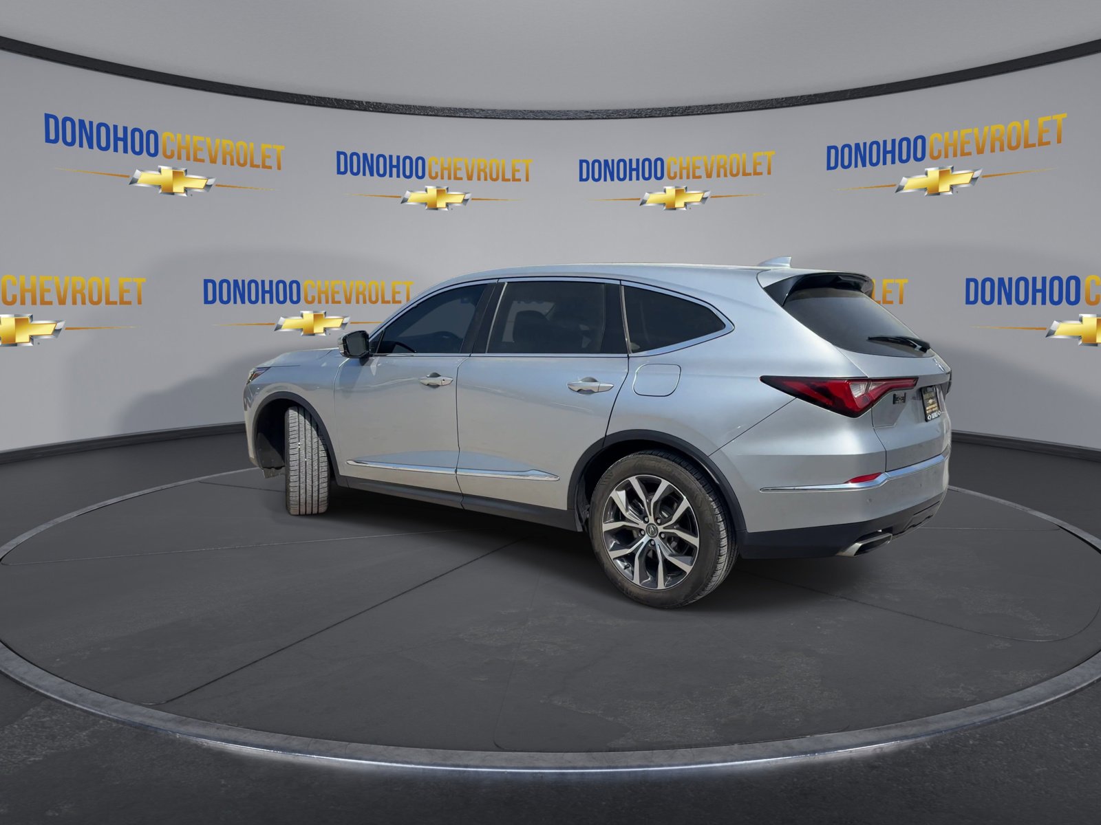 Used 2023 Acura MDX FWD w/ Technology Package image 9