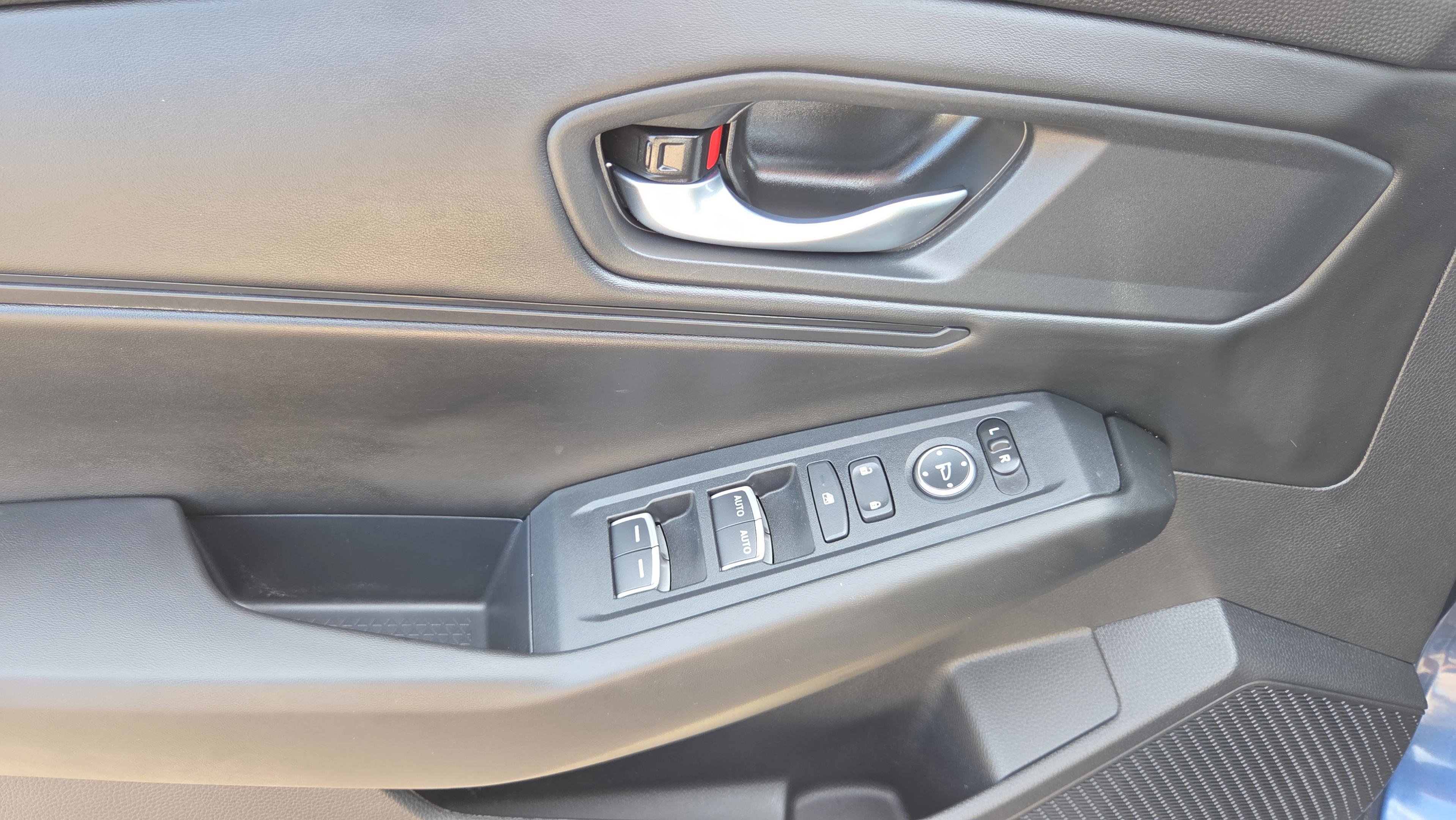 Certified 2025 Honda Accord SE image 27