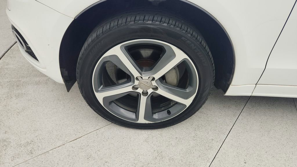 Used 2015 Audi Q5 3.0T Premium Plus w/ Technology Package image 29