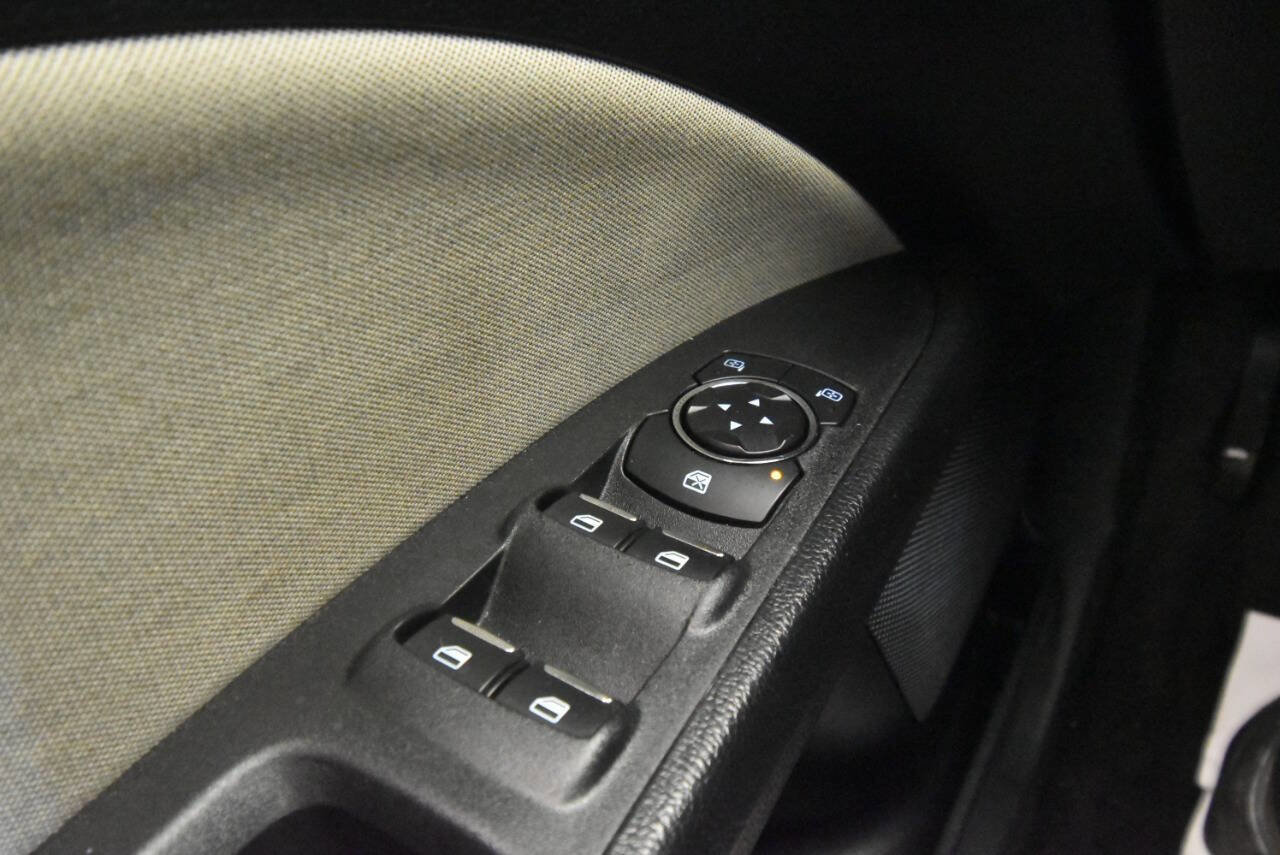 Used 2019 Ford Fusion S image 30