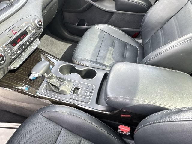 Used 2020 Kia Sorento EX AWD/4WD image 24