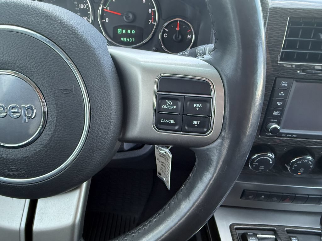 Used 2012 Jeep Liberty Limited Jet w/ Comfort/Convenience Group AWD/4WD image 15