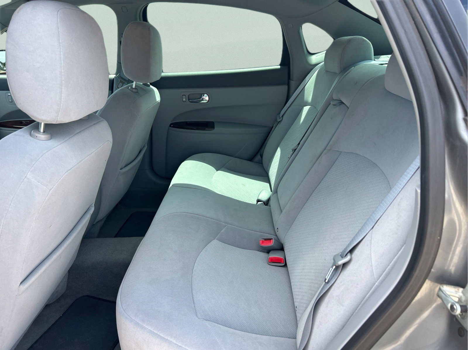 Used 2007 Buick LaCrosse CX w/ Chrome Enhancement Package FWD image 8
