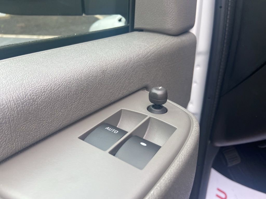 New 2025 Chevrolet Express 2500 Work Van w/ Driver Convenience Package image 10