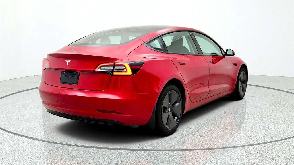 Used 2023 Tesla Model 3 Standard Range RWD image 5