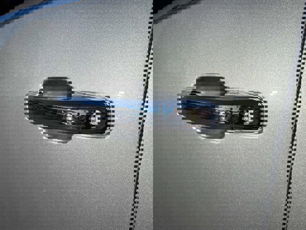 New 2026 GMC Sierra 2500 SLT w/ SLT Premium Package image 15