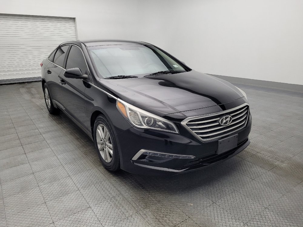 Used 2015 Hyundai Sonata SE w/ Option Group 09 FWD image 13