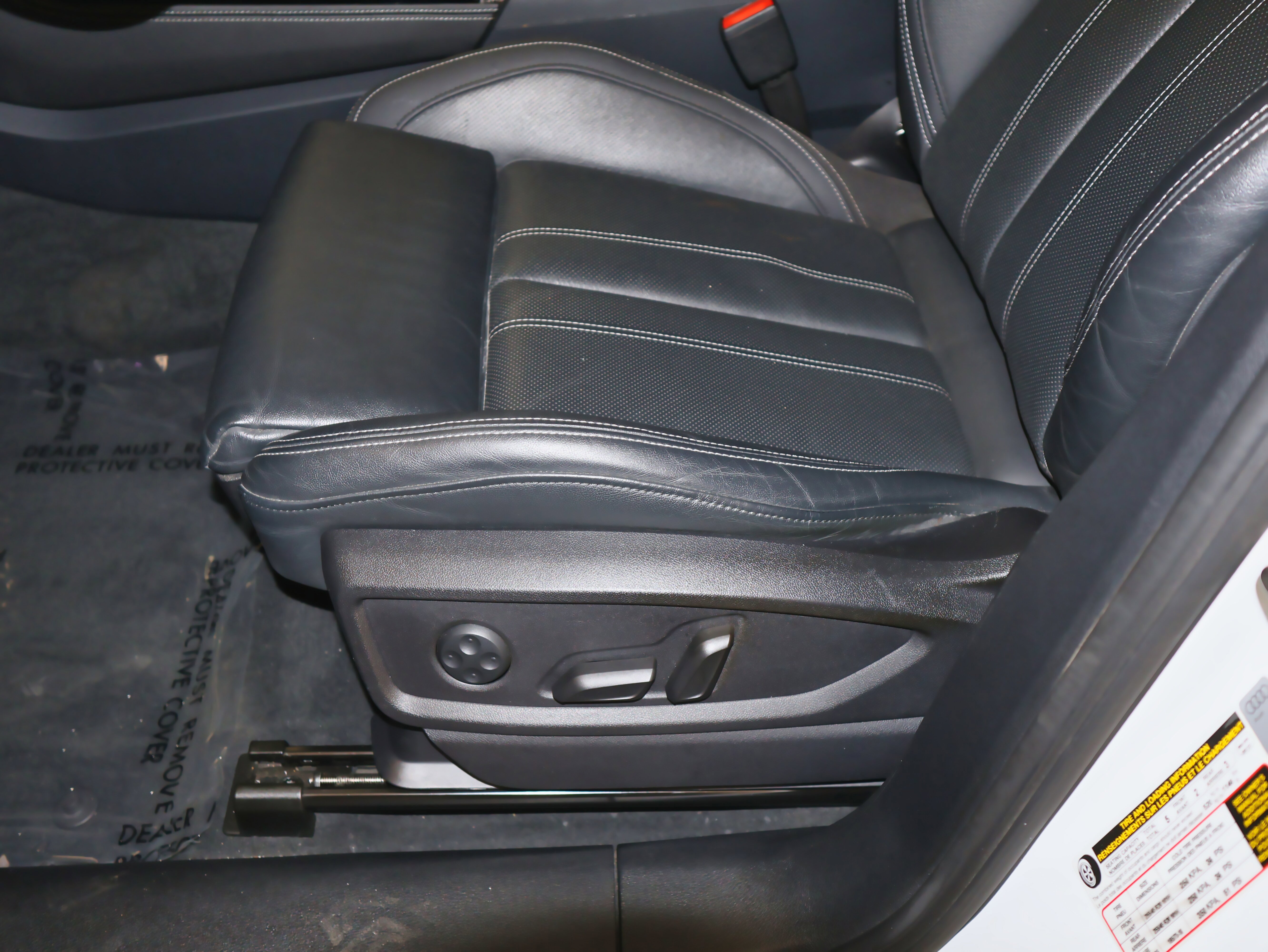 Used 2022 Audi SQ5 Premium Plus image 17