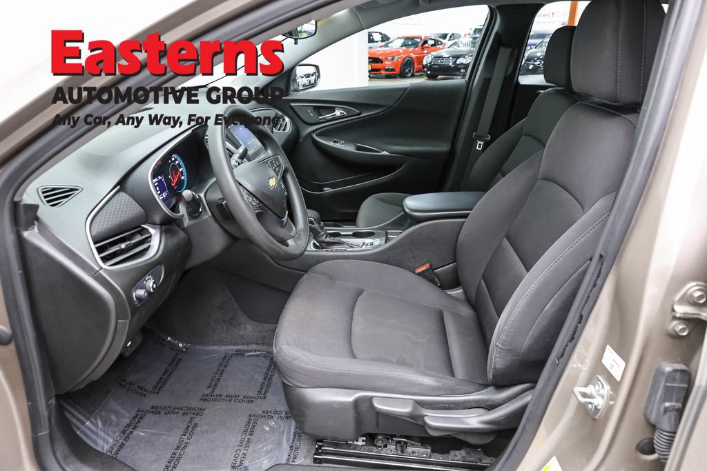 Used 2024 Chevrolet Malibu LS FWD image 13