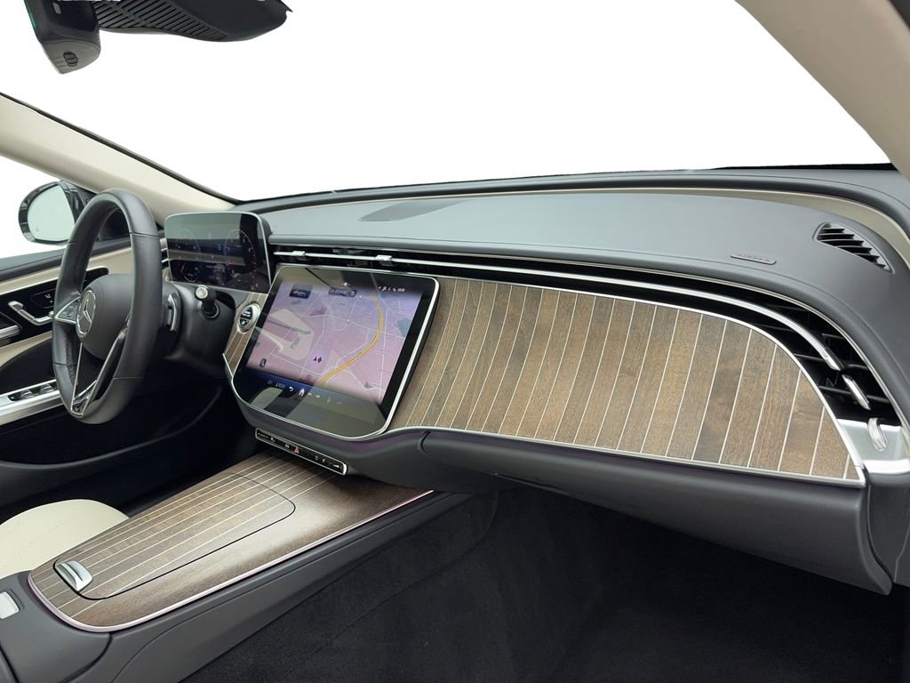 Used 2025 Mercedes-Benz E 350 Sedan image 37