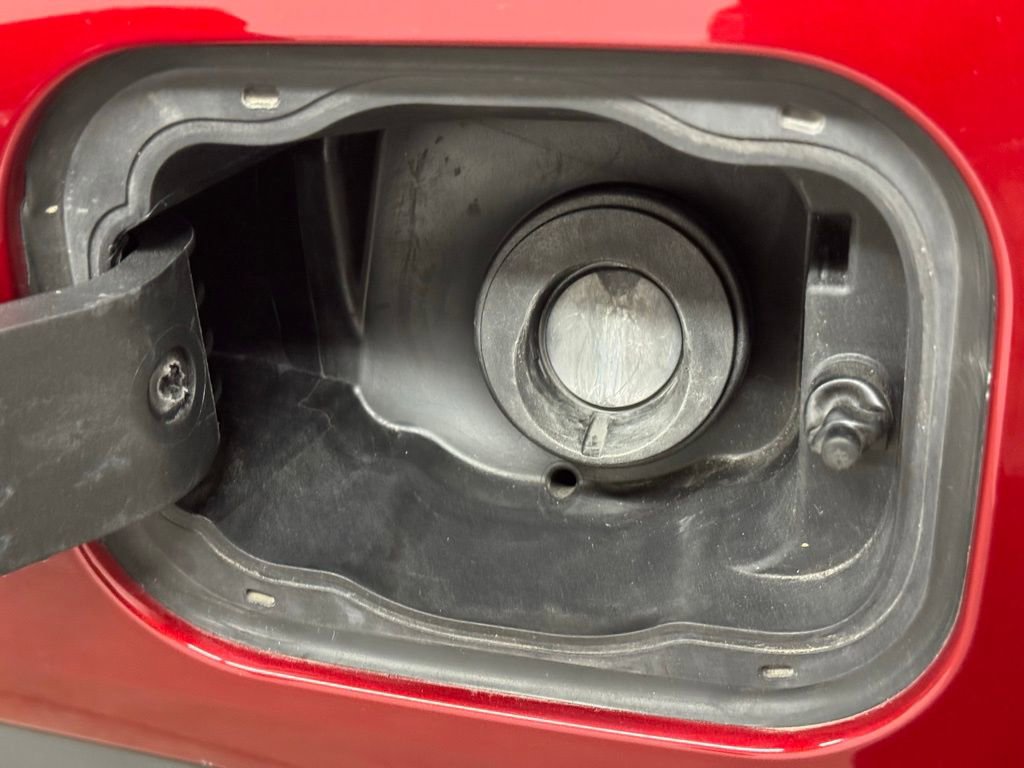 Certified 2023 GMC Acadia SLT w/ Technology Package image 42