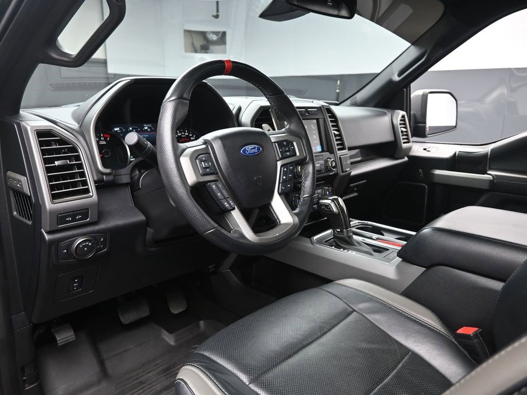 Used 2018 Ford F150 Raptor w/ Equipment Group 802A Luxury image 23