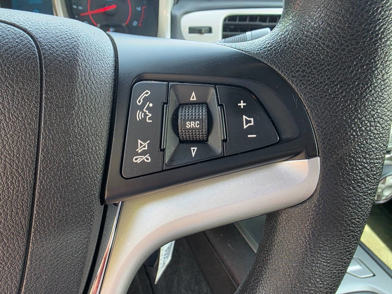 Used 2014 Chevrolet Camaro LS RWD image 20