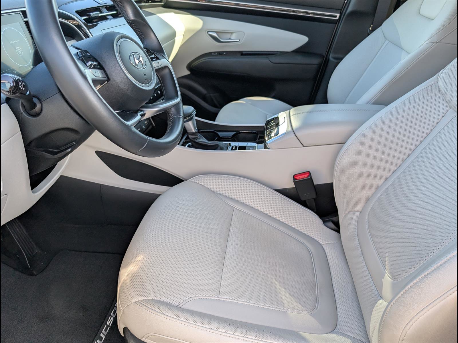 Used 2023 Hyundai Tucson SEL w/ Convenience Package image 11