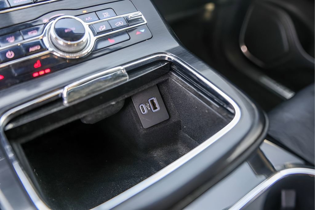 Used 2021 Lincoln Nautilus FWD w/ Equipment Group 101A image 22