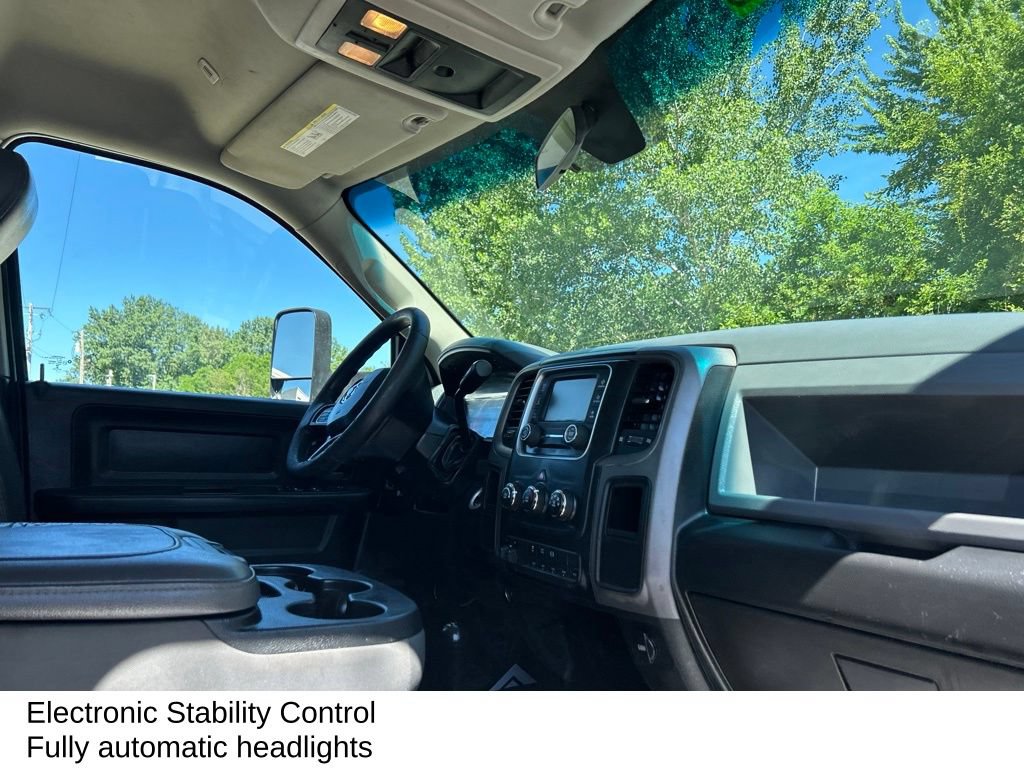 Used 2018 RAM 5500 Tradesman w/ Ambulance Prep Group AWD/4WD image 17
