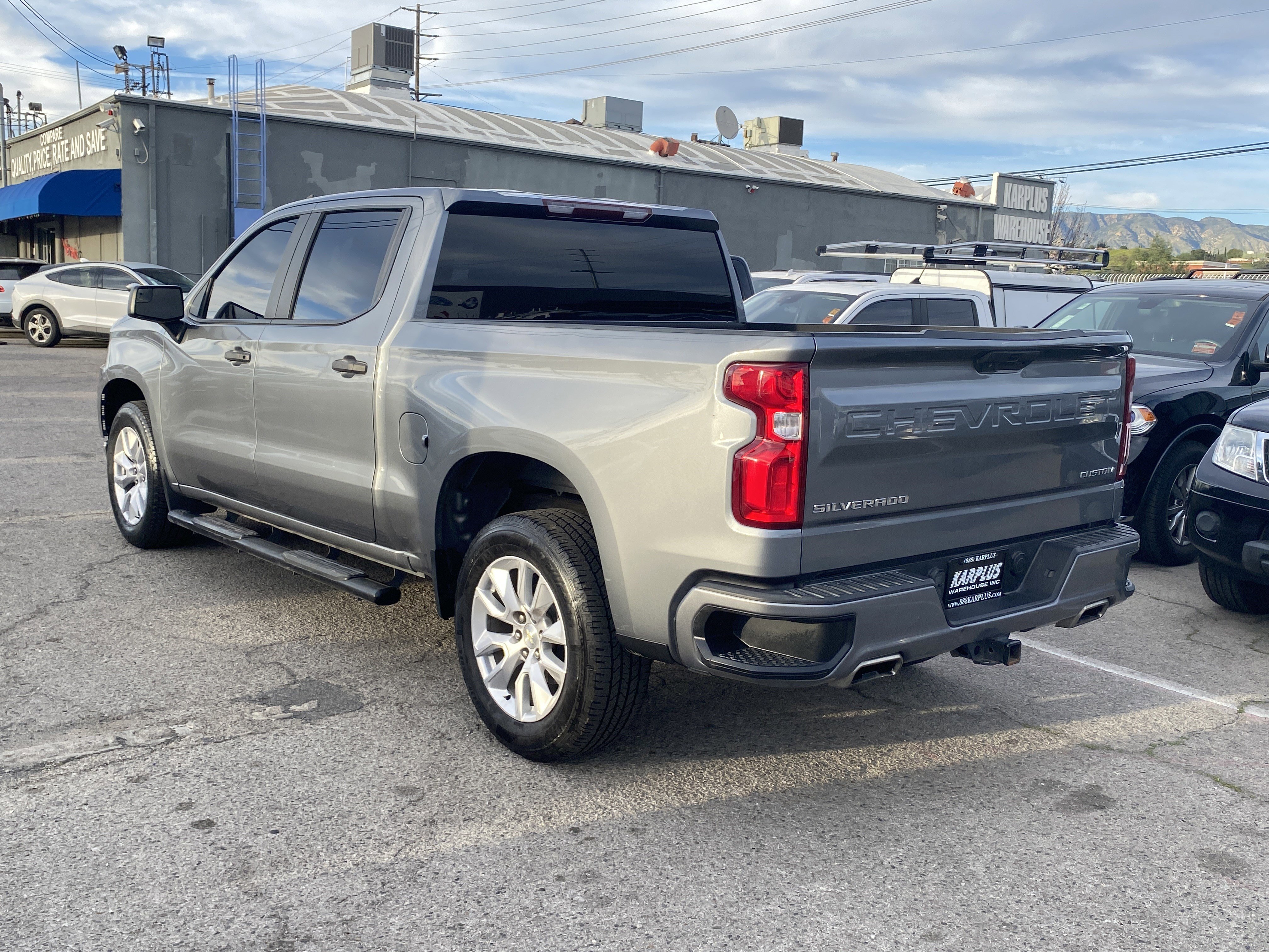 Used 2019 Chevrolet Silverado 1500 Custom w/ Custom Value Package image 11