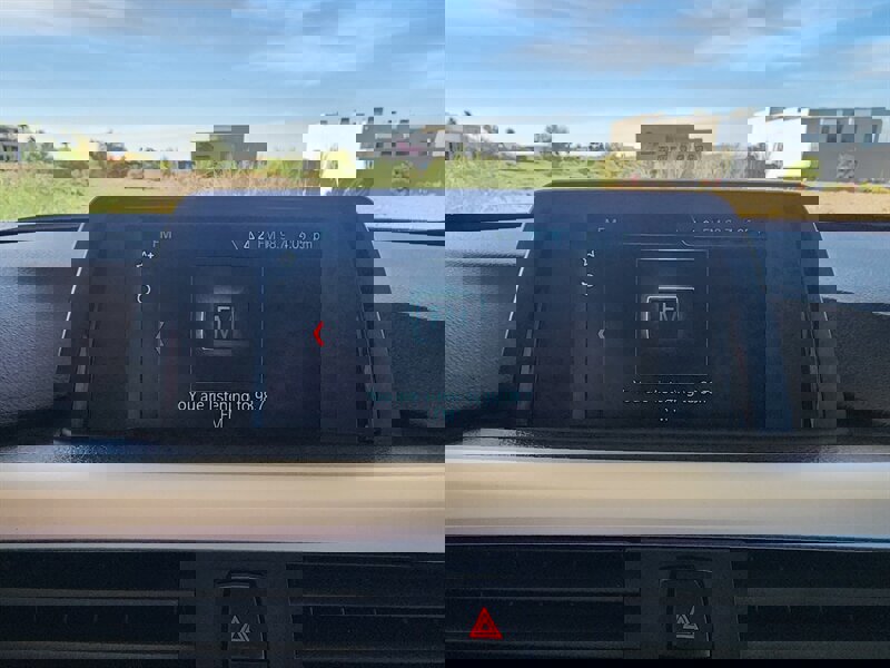 Used 2018 BMW 320i Sedan w/ Convenience Package image 35