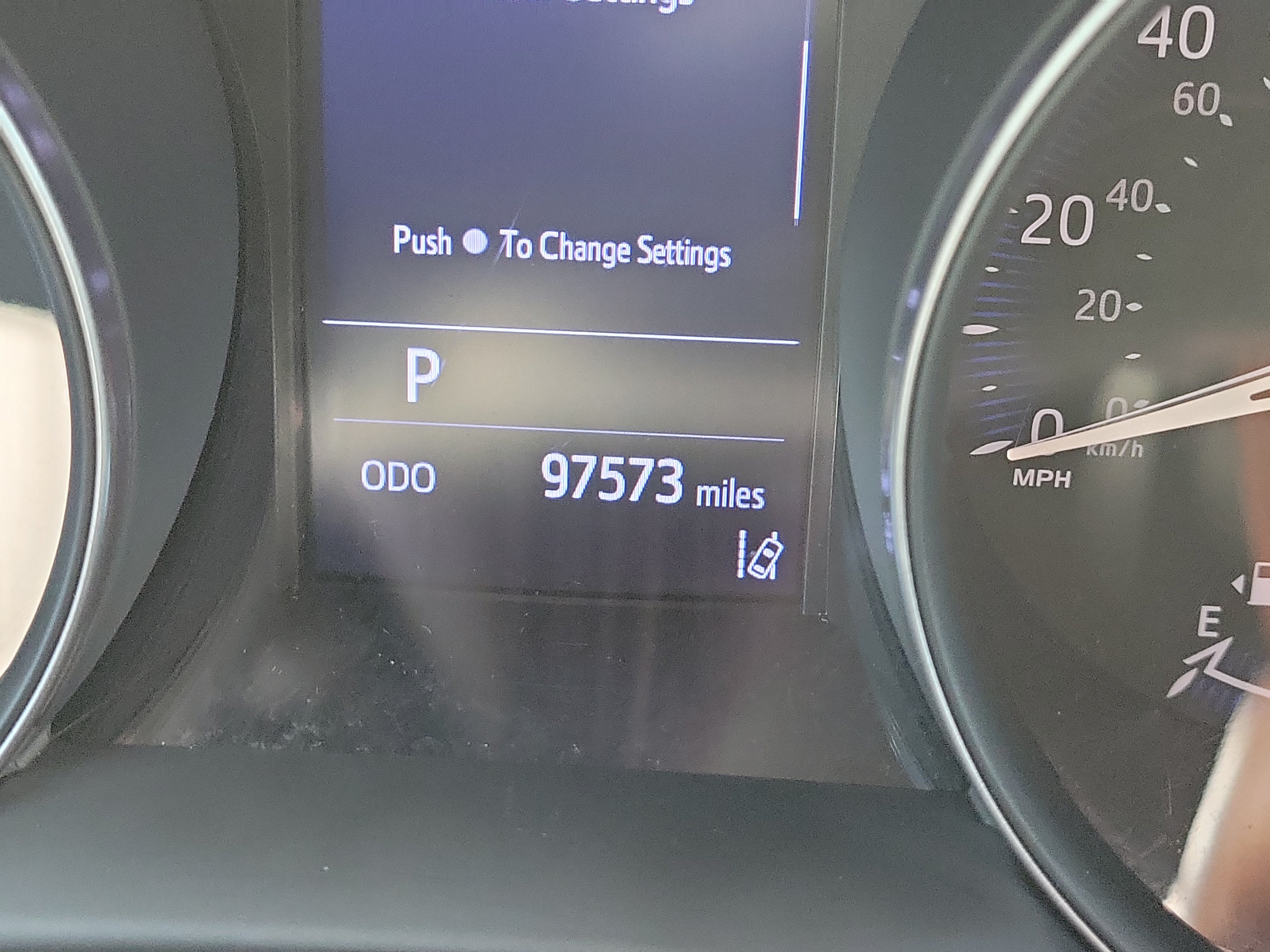 Used 2019 Toyota C-HR XLE FWD image 24