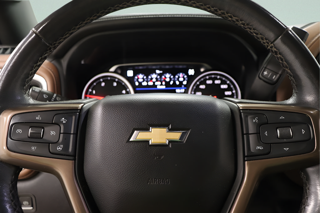 Used 2022 Chevrolet Silverado 2500 High Country w/ Z71 Off-Road Package AWD/4WD image 13