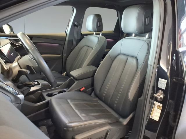Used 2023 Audi Q4 e-tron Premium Plus w/ Premium Plus image 13