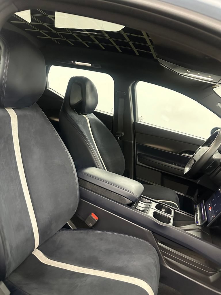 Used 2023 Fisker Ocean One AWD/4WD image 35