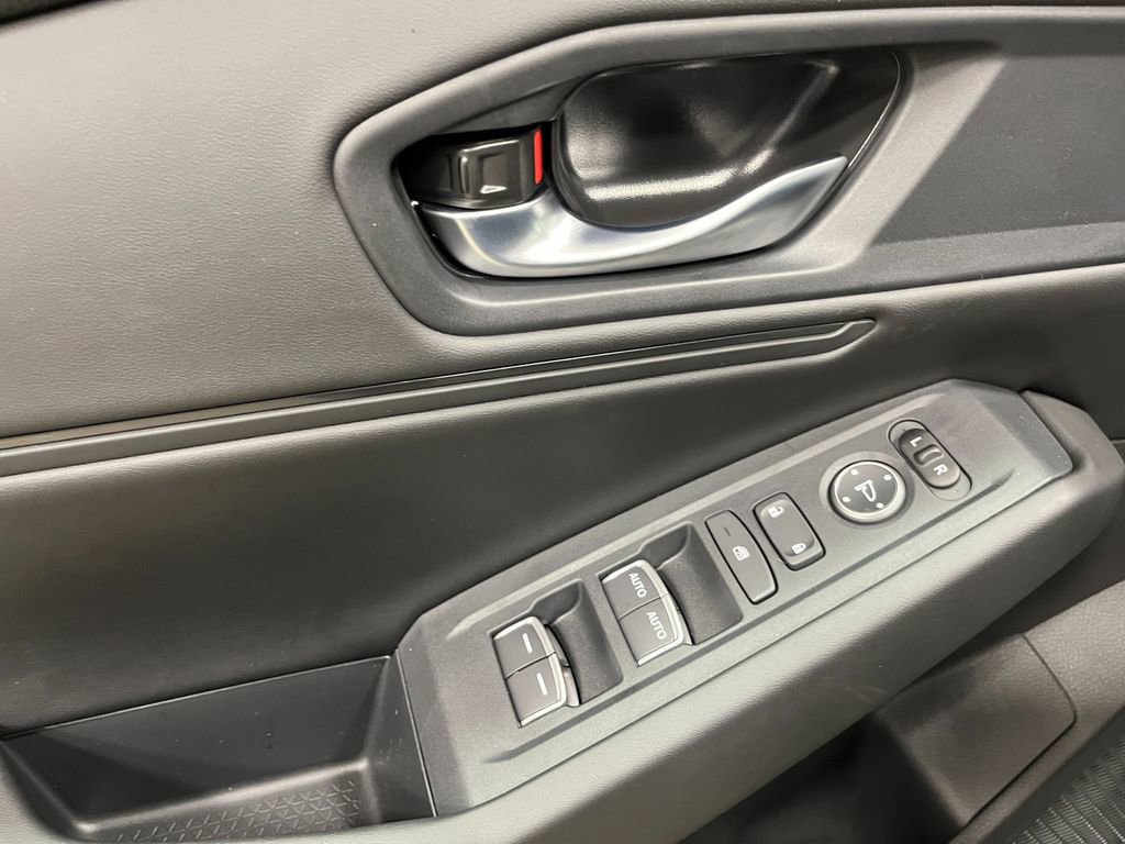 New 2025 Honda Accord SE image 14