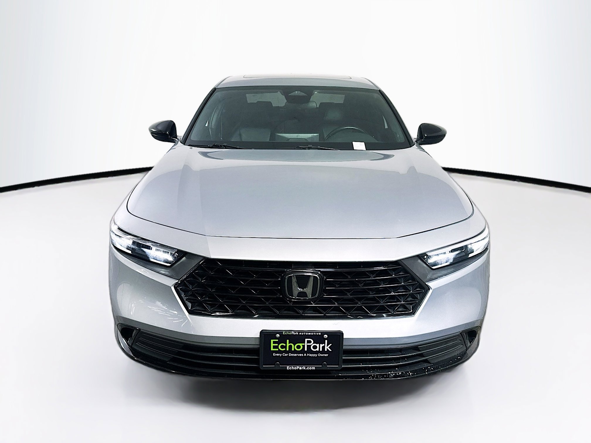 Used 2023 Honda Accord Sport image 2