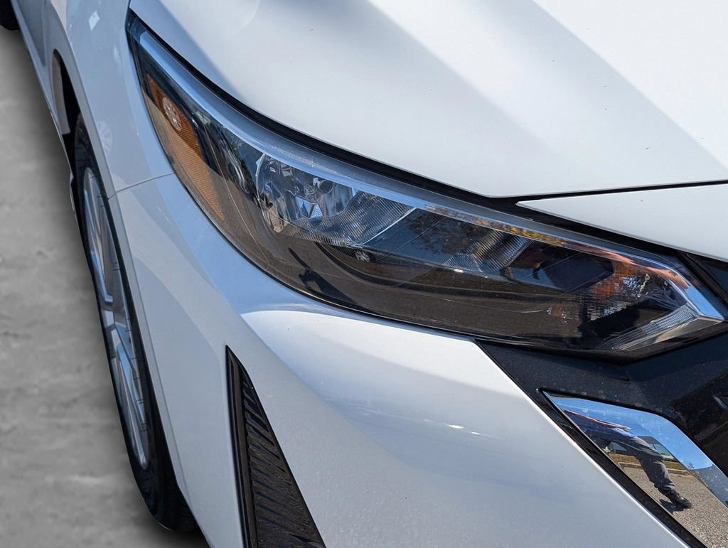New 2025 Nissan Sentra S FWD image 9
