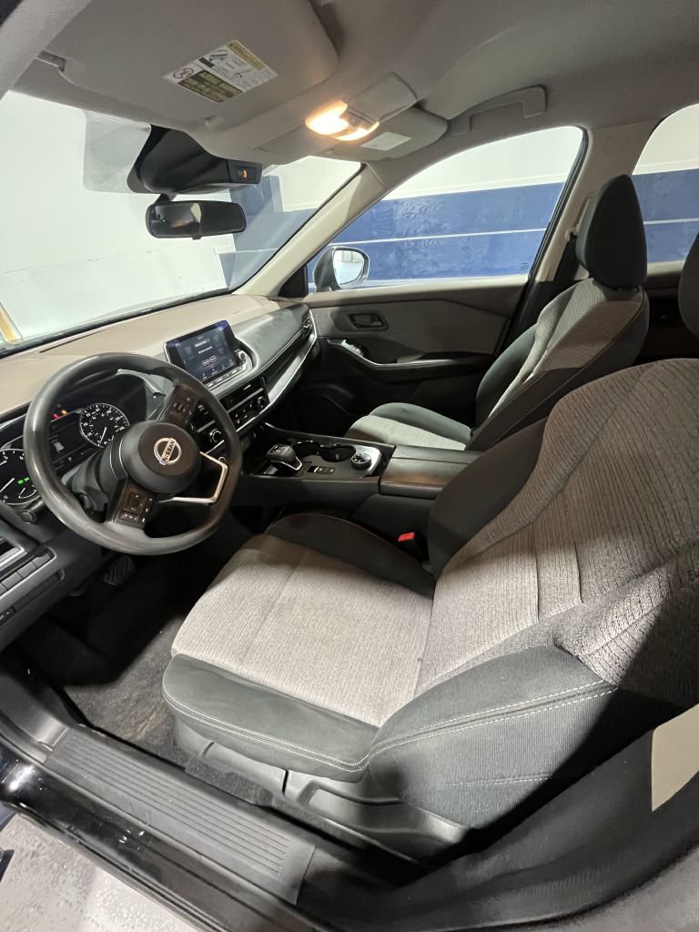 Used 2021 Nissan Rogue S image 5