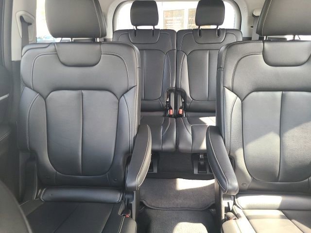 Used 2022 Jeep Grand Cherokee L Limited AWD/4WD image 15