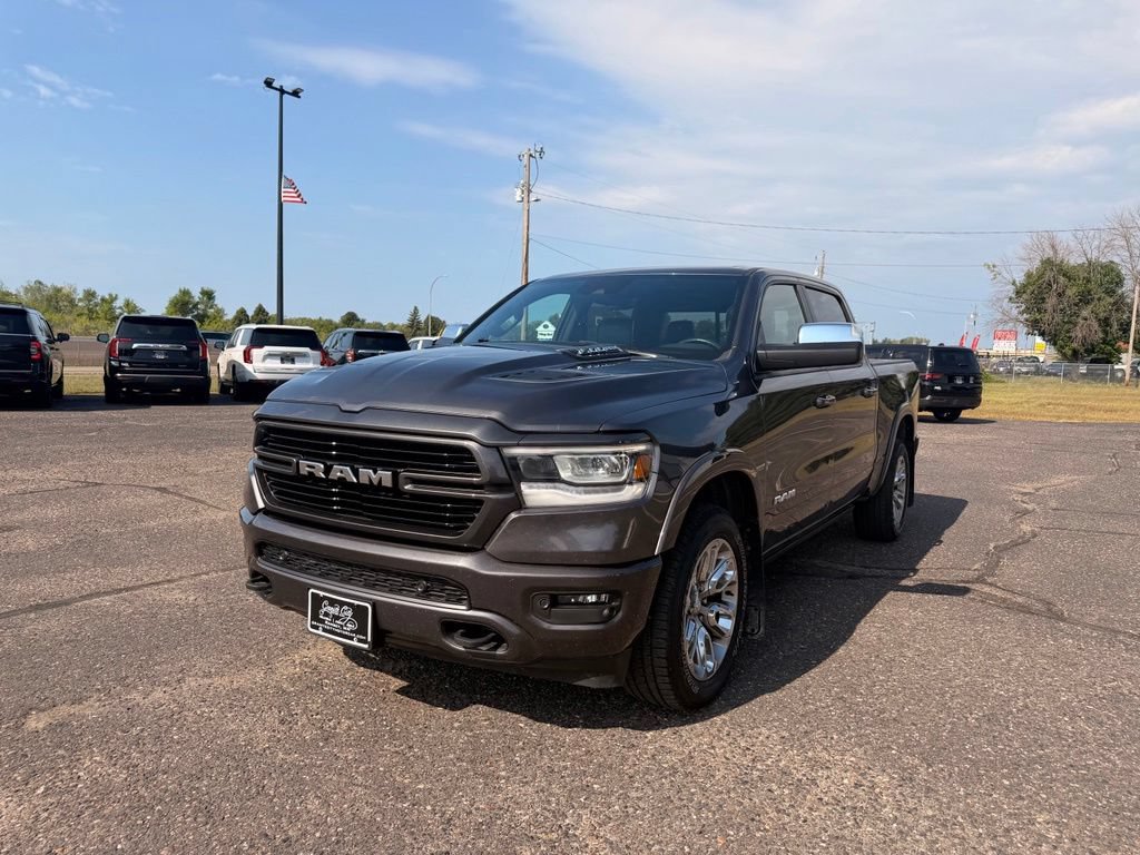 Used 2019 RAM 1500 Laramie AWD/4WD image 12