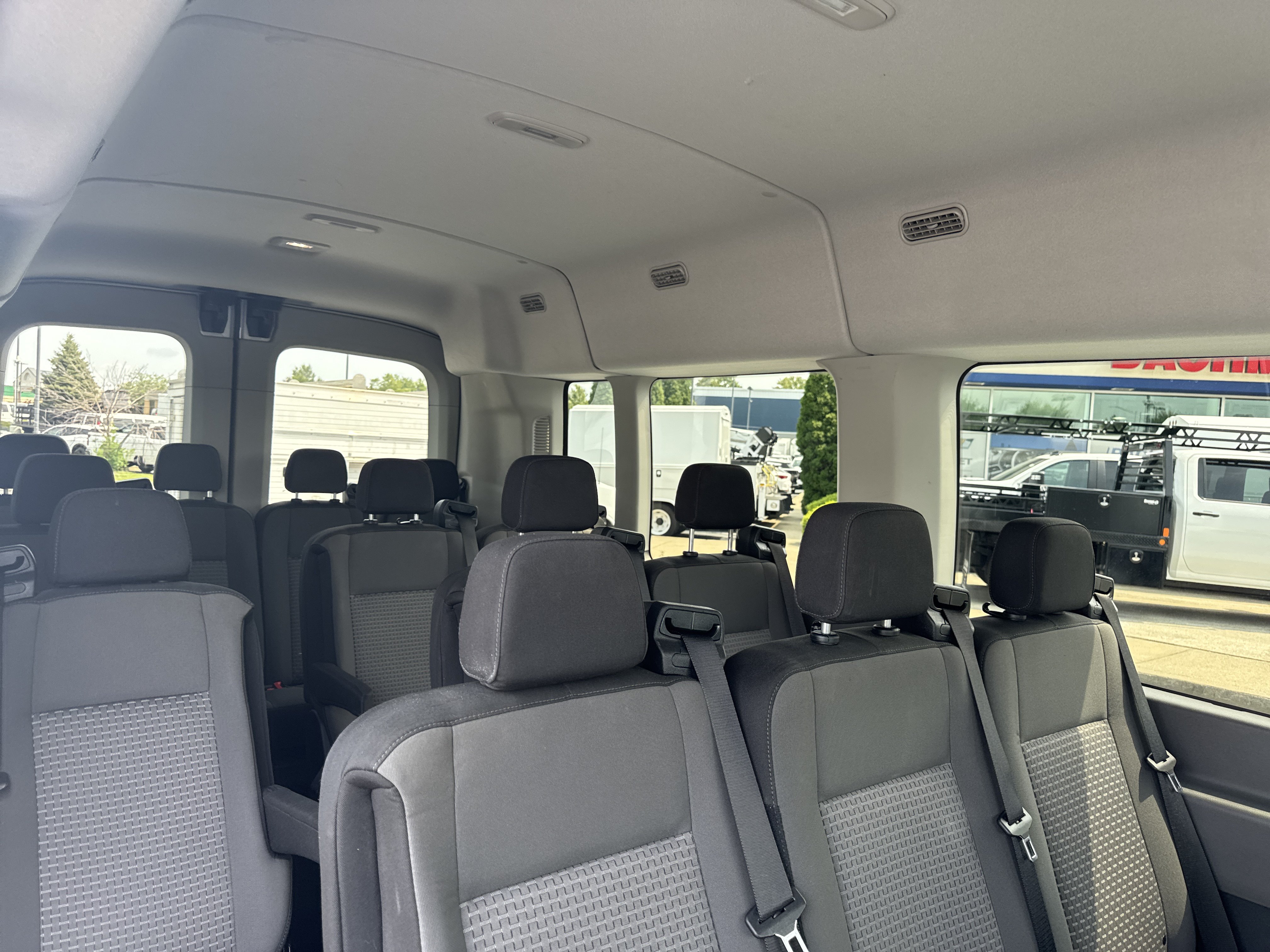 Used 2024 Ford Transit 350 XLT RWD image 5