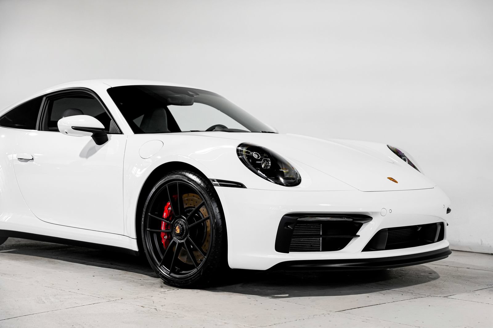 Used 2022 Porsche 911 Carrera GTS RWD image 42