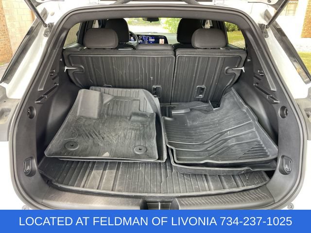 Certified 2025 Chevrolet Equinox EV LT FWD image 24
