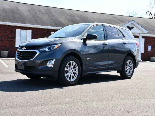 Used 2019 Chevrolet Equinox LS w/ LS Convenience Package image 3