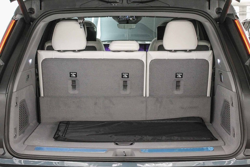 New 2025 Cadillac Escalade IQ Sport 1 image 29