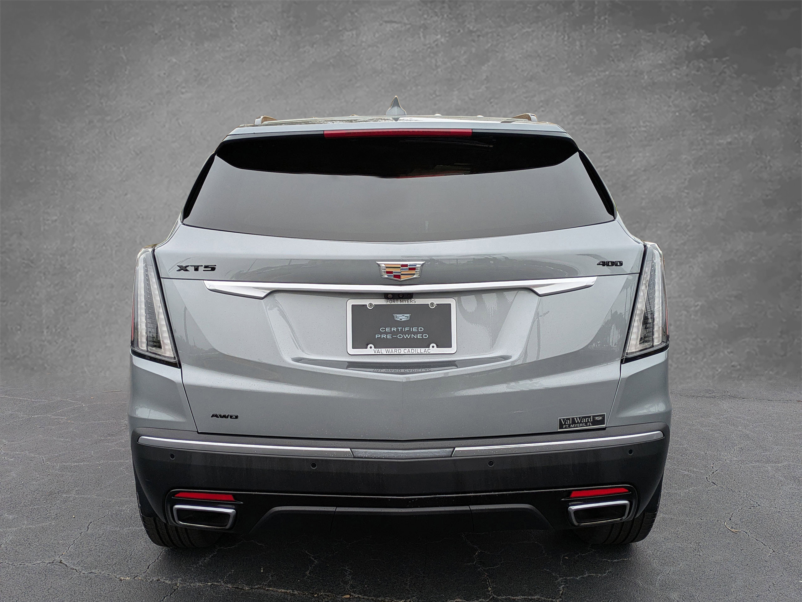 Certified 2023 Cadillac XT5 Sportv w/ Technology Package image 5