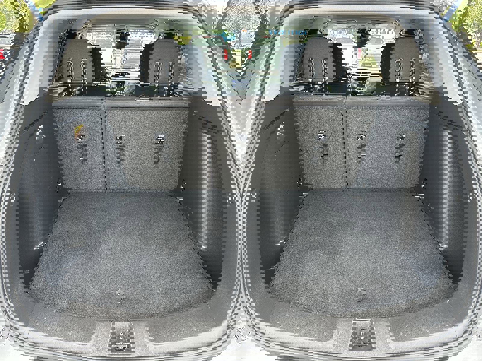 Used 2023 Chevrolet TrailBlazer LT image 32