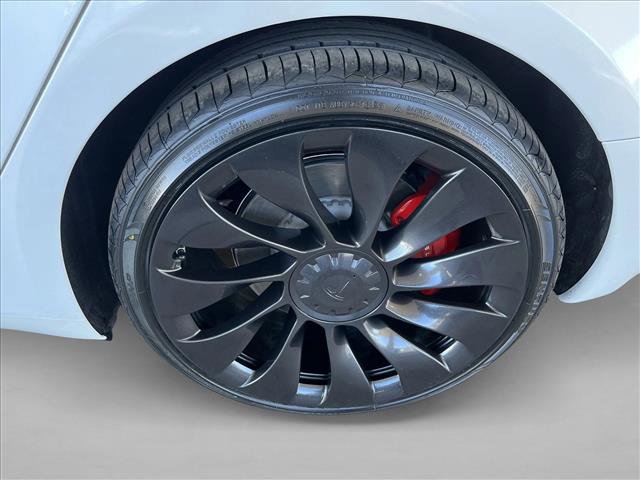 Used 2023 Tesla Model 3 Performance image 16