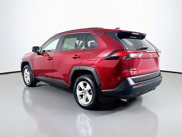 Certified 2020 Toyota RAV4 XLE w/ Convenience Package AWD/4WD image 6