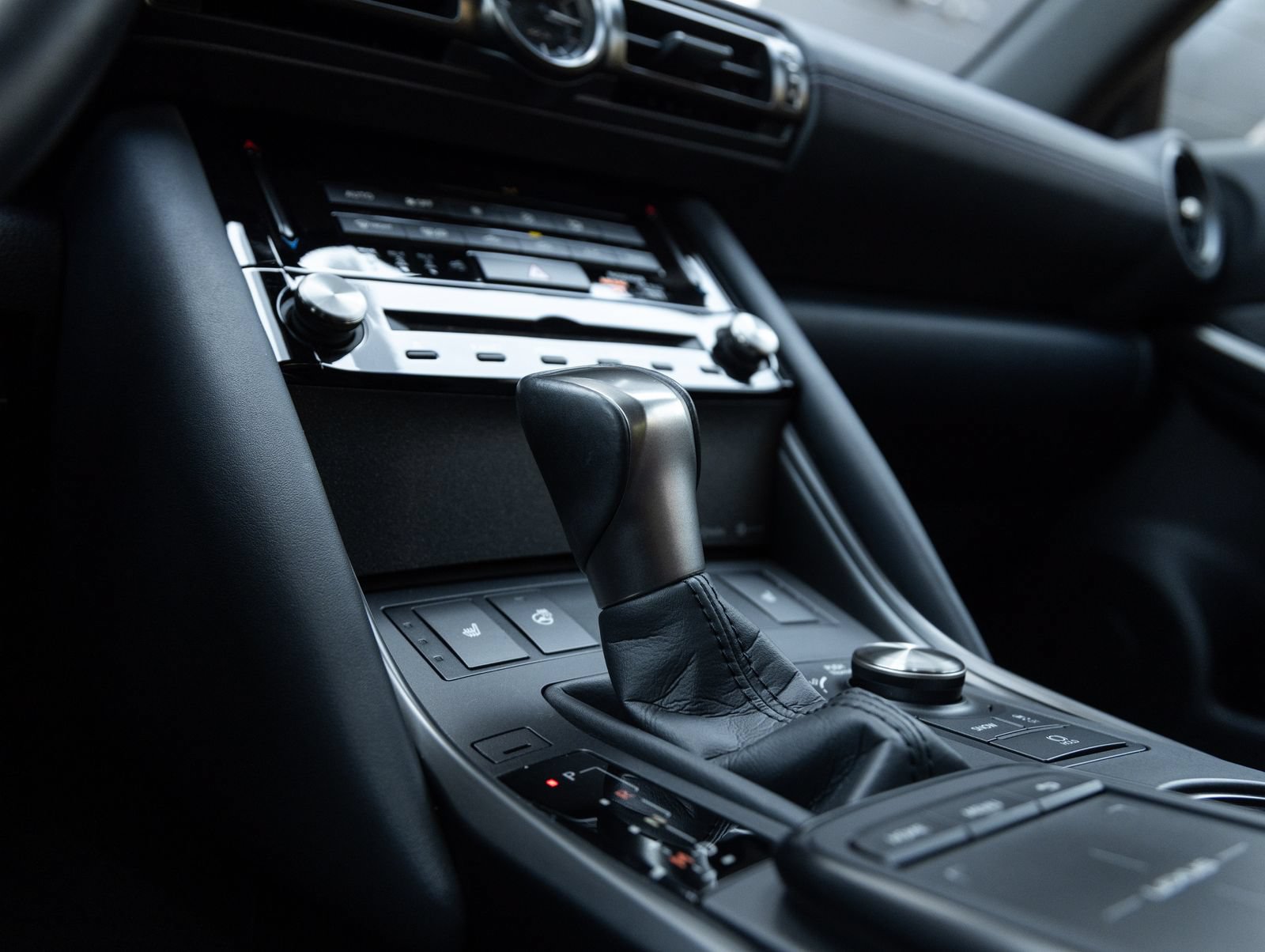 Used 2025 Lexus IS 350 F Sport w/ Accessory Package RWD image 24
