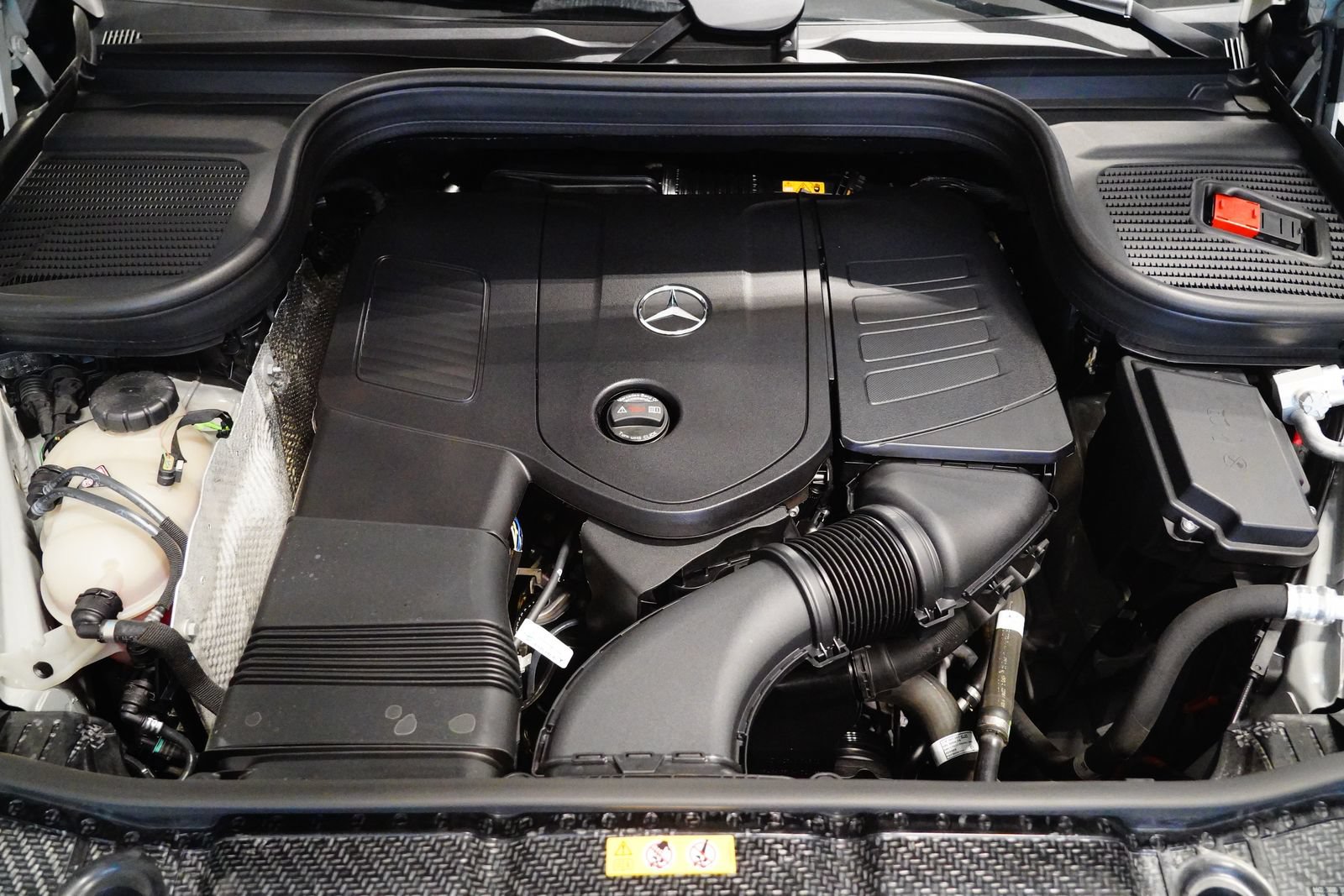 Certified 2024 Mercedes-Benz GLE 350 4MATIC image 29