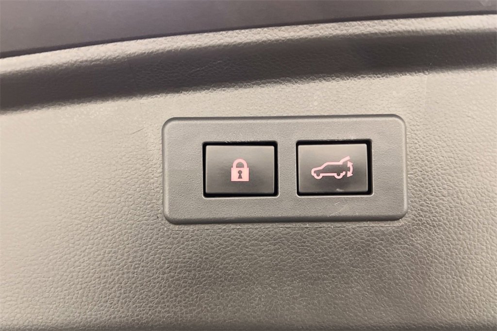 Used 2020 Subaru Outback Touring XT image 28