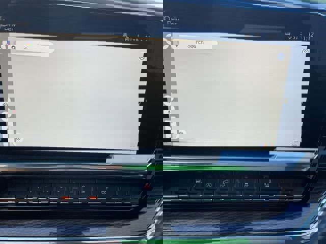 Used 2024 Chevrolet Silverado 1500 LT image 2