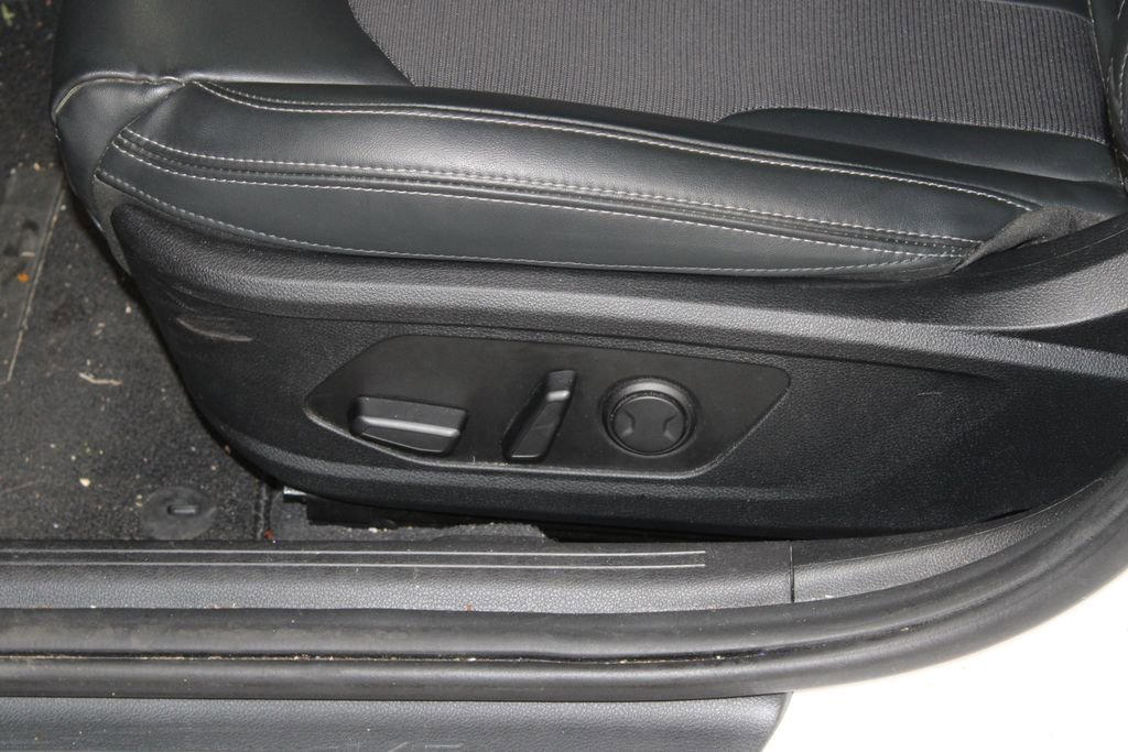 Used 2024 Kia K5 GT-Line w/ GT-Line Premium Package image 14