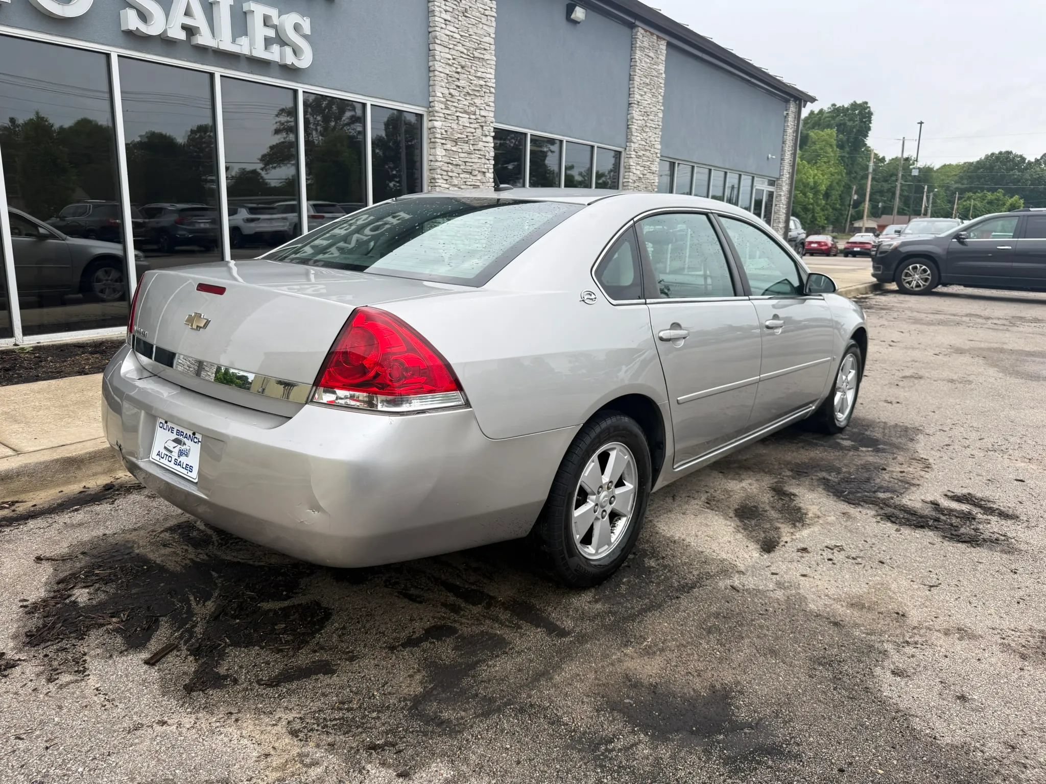 Used 2008 Chevrolet Impala LT FWD image 7