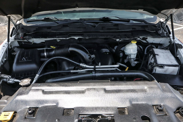 Used 2013 RAM 1500 R/T w/ Convenience Group RWD image 16