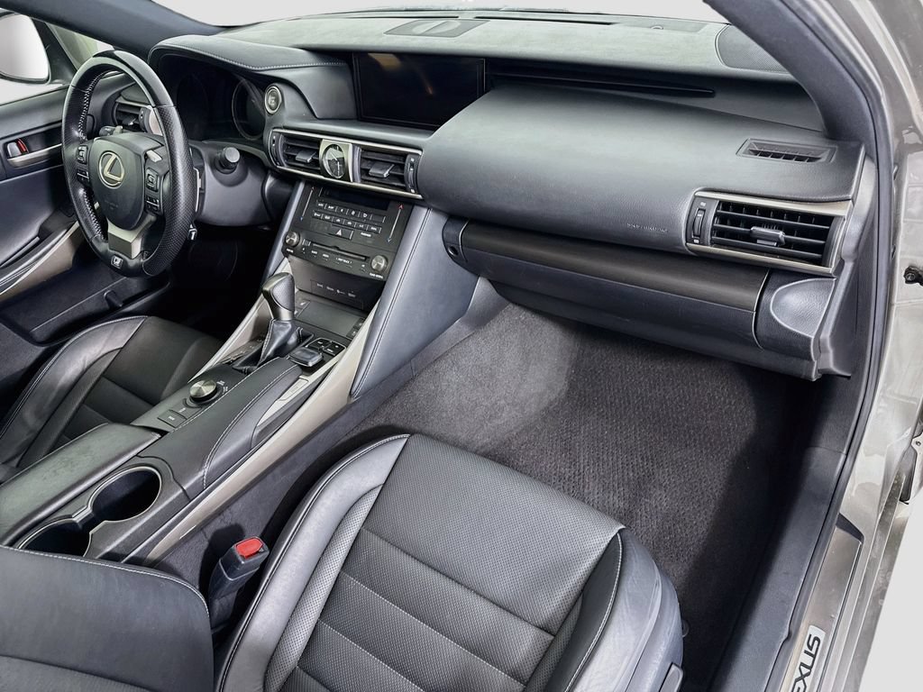 Used 2020 Lexus IS 300 F Sport w/ F Sport Package RWD image 17