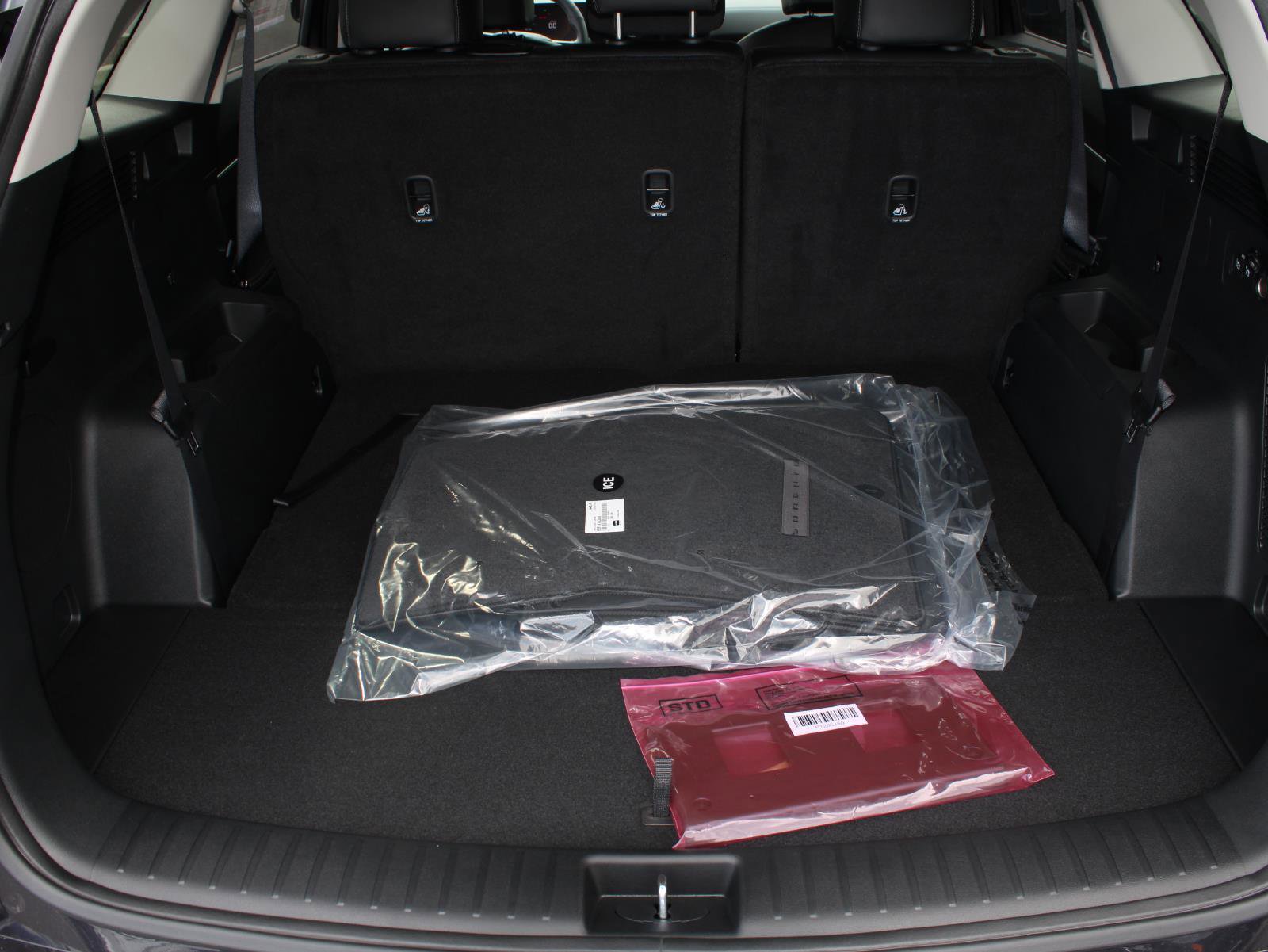 New 2026 Kia Sorento S image 12